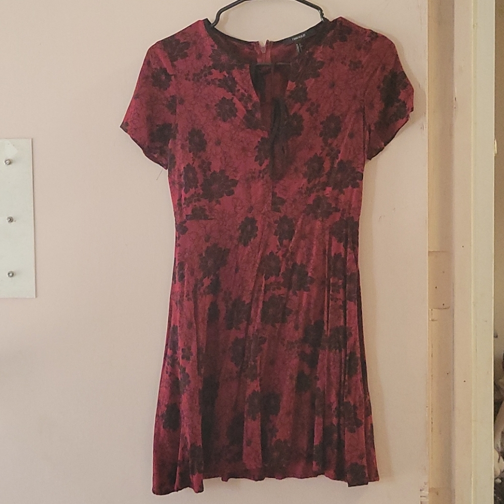 Forever 21 red and black dress
